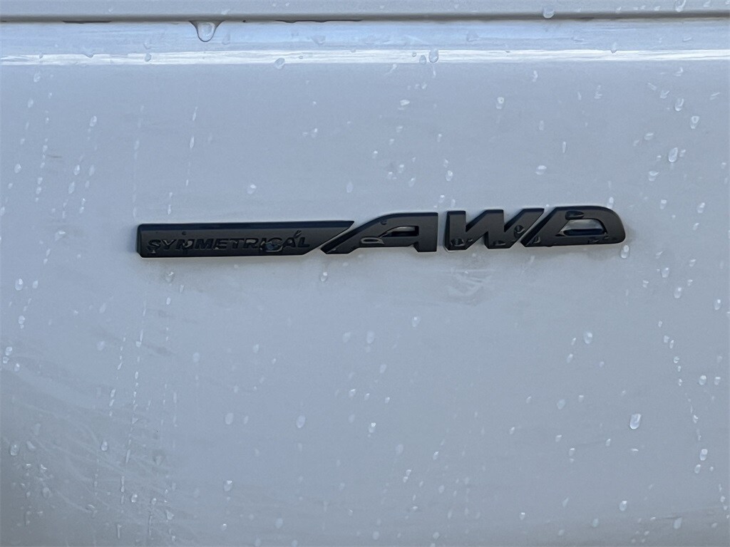 New 2026 Subaru Outback Touring XT SUV