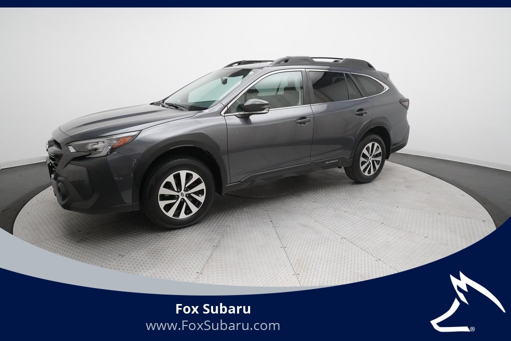 2024 Subaru Outback Premium's photo