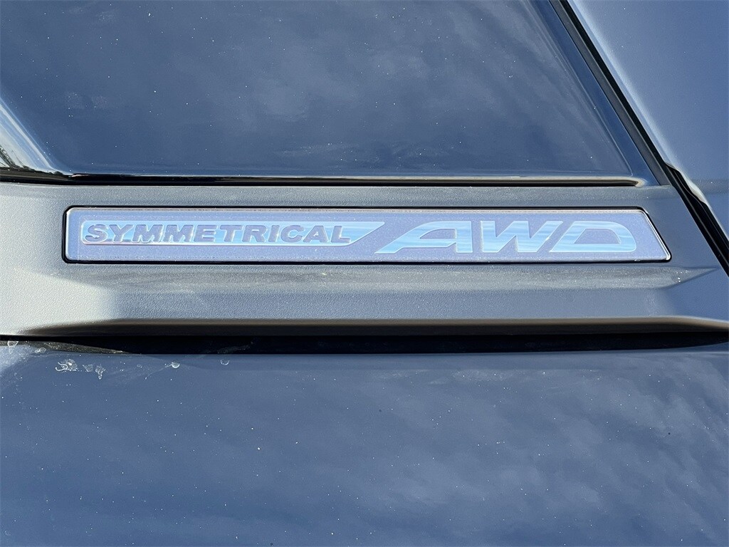 2025 Subaru Forester Limited photo 2