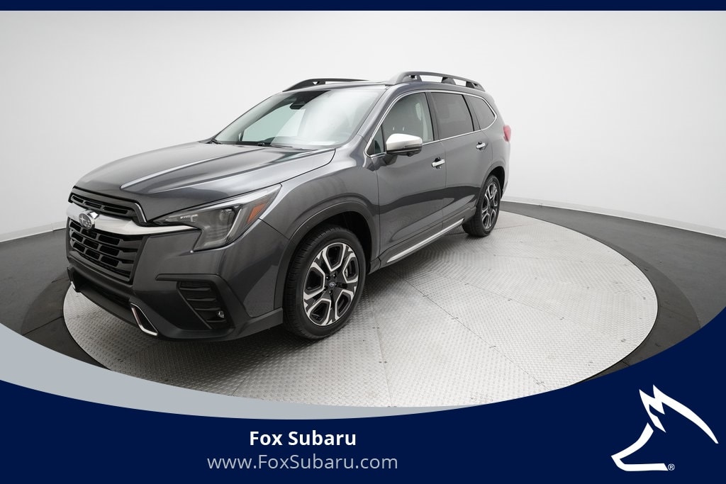 2023 Subaru Ascent Touring's photo