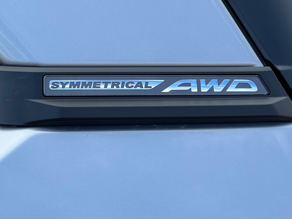 2025 Subaru Forester Limited photo 2