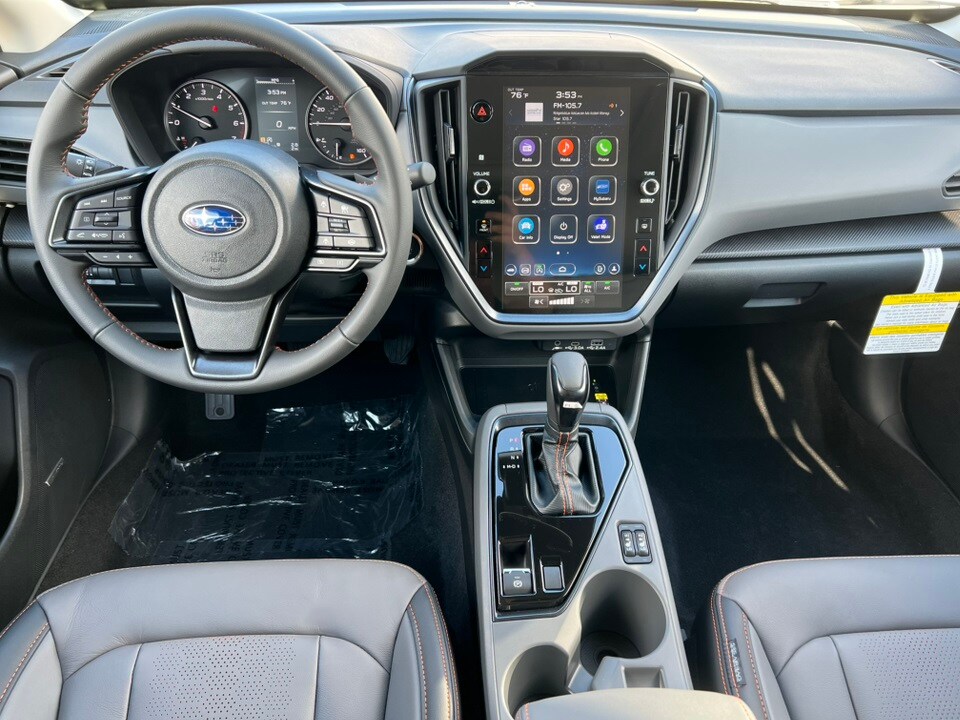 2025 Subaru Crosstrek Limited photo 2