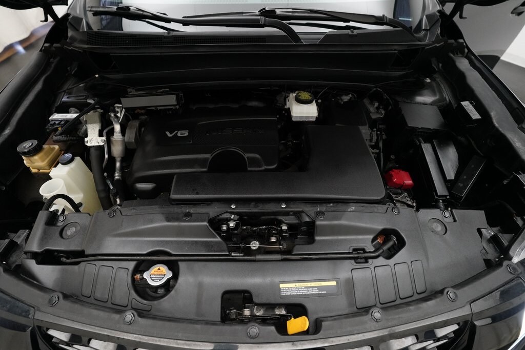 Used 2020 Nissan Pathfinder SL SUV