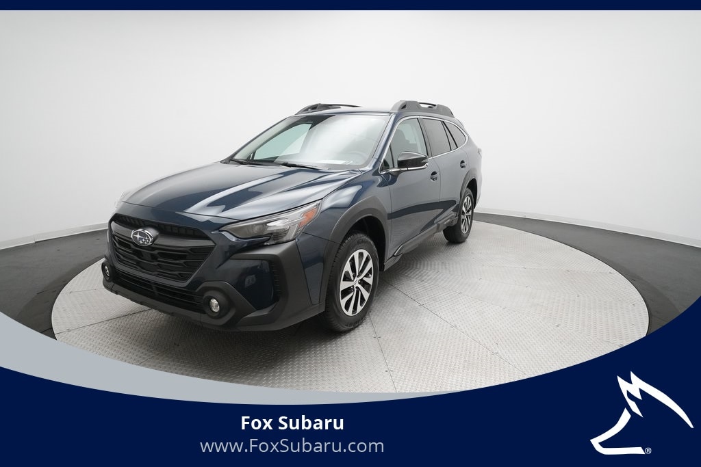 2025 Subaru Outback Premium's photo