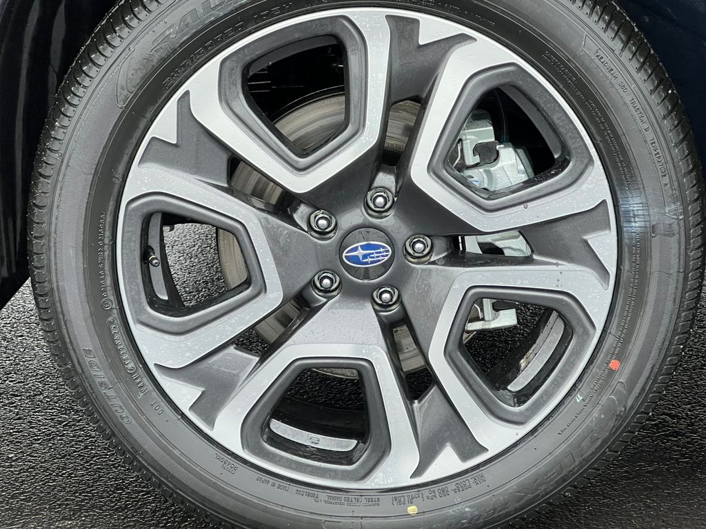 2026 Subaru Ascent Limited - Photo 9