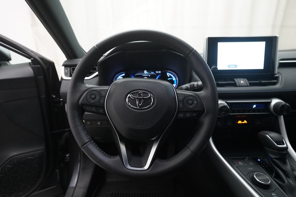 Used 2023 Toyota RAV4 Hybrid SE SUV