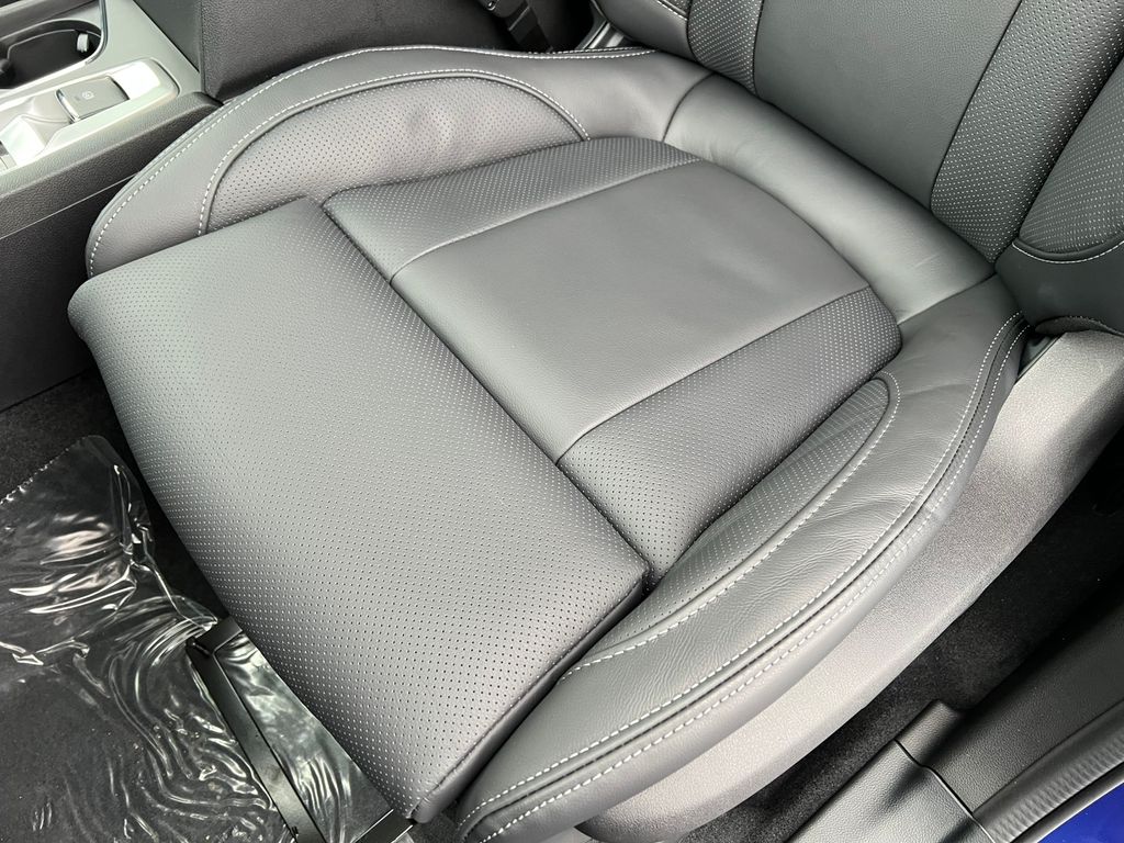 2026 Subaru Ascent Limited - Photo 13