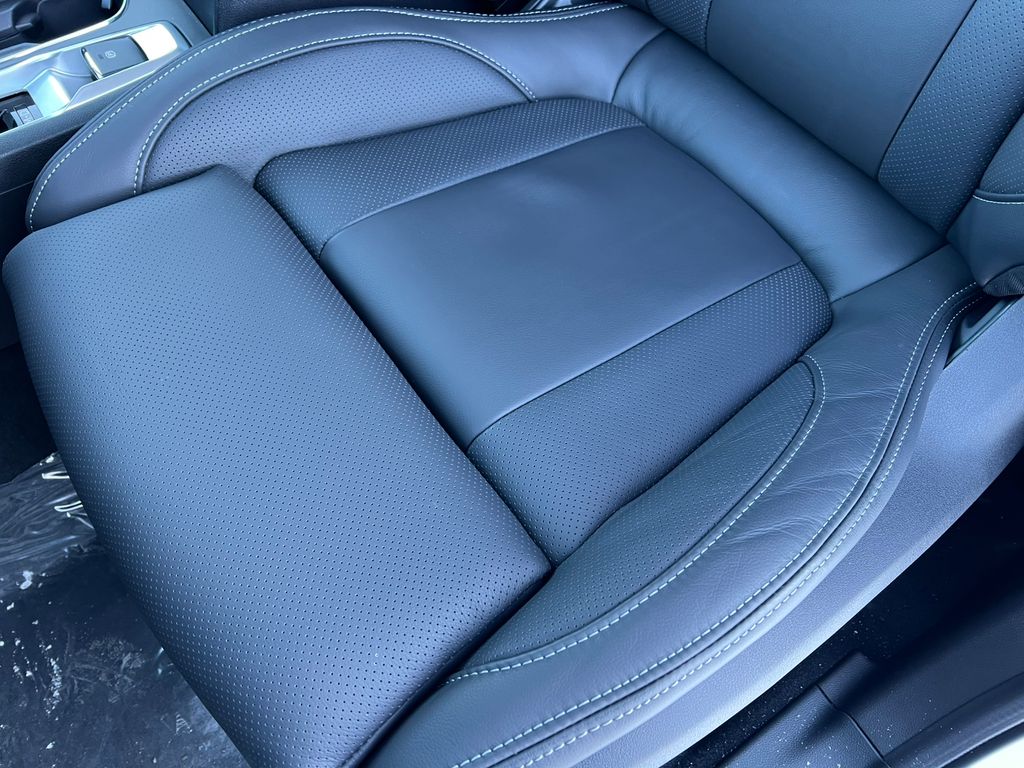 2026 Subaru Ascent Limited - Photo 13