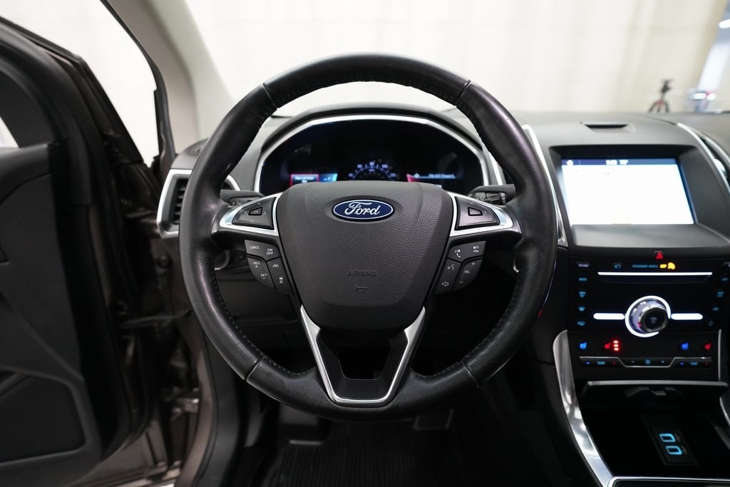 Used 2019 Ford Edge Titanium SUV