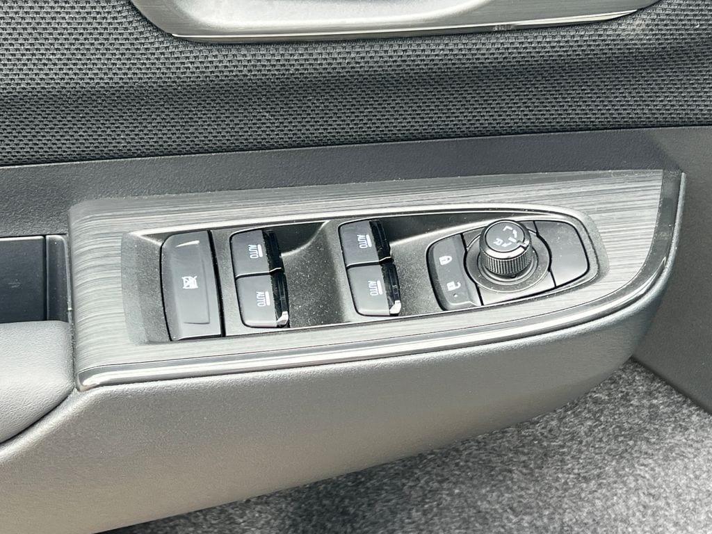 2026 Subaru Outback Premium - Photo 14
