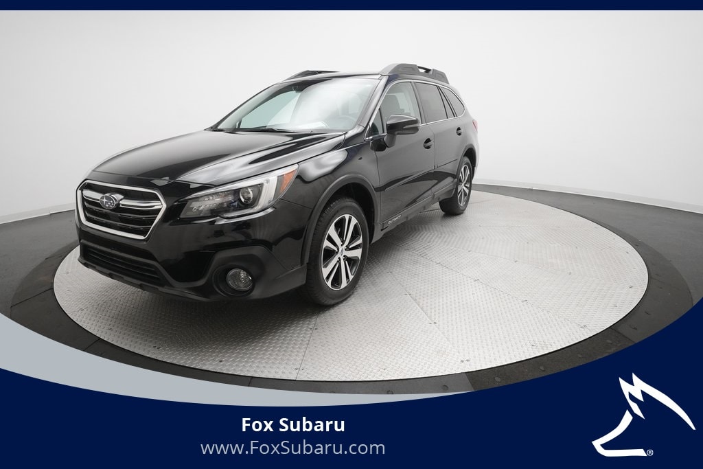 2018 Subaru Outback Limited's photo