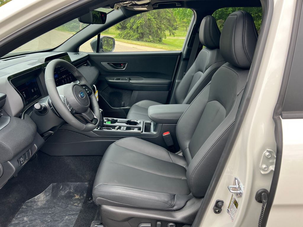 2026 Subaru Outback Premium - Photo 4