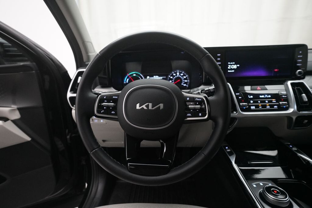 Used 2022 Kia Sorento Plug-In Hybrid SX SUV