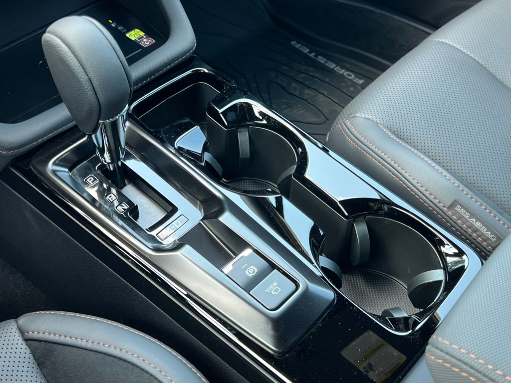 2026 Subaru Forester Touring - Photo 27