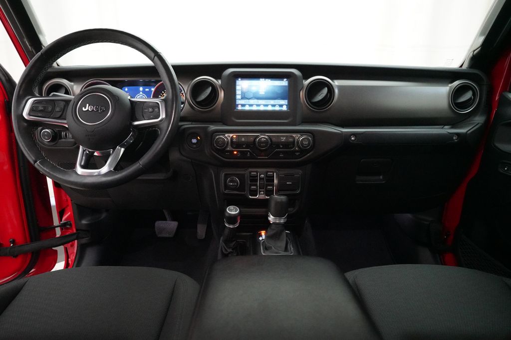 View vehicle photo 5