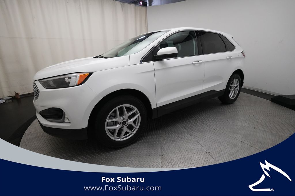 2023 Ford Edge SEL AWD's photo