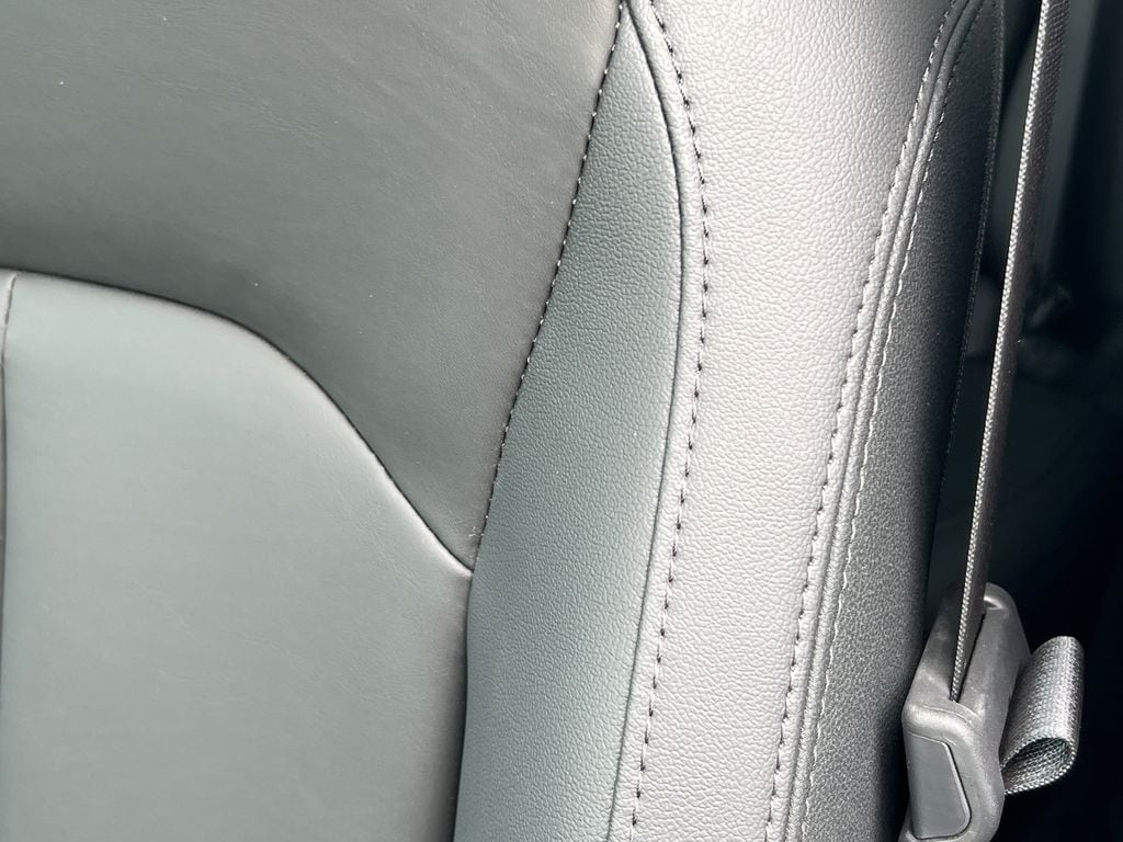 2026 Subaru Outback Premium - Photo 12