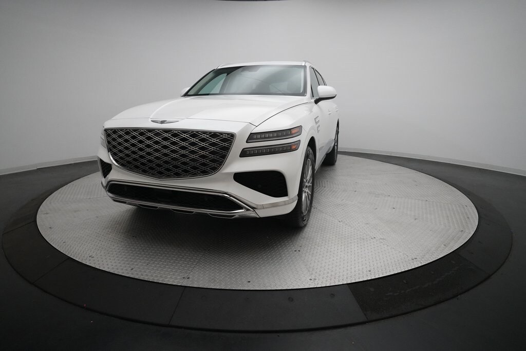 2025 Genesis GV80 2.5T Standard AWD photo 2