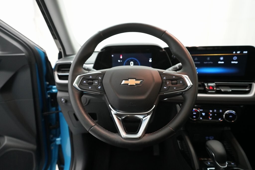 Used 2025 Chevrolet Trailblazer LT SUV