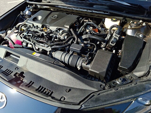 2025 Toyota Camry LE - Photo 27