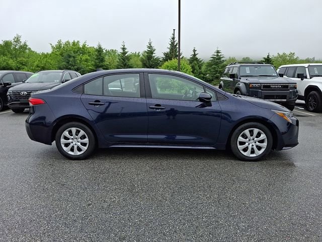 2024 Toyota Corolla LE - Photo 7