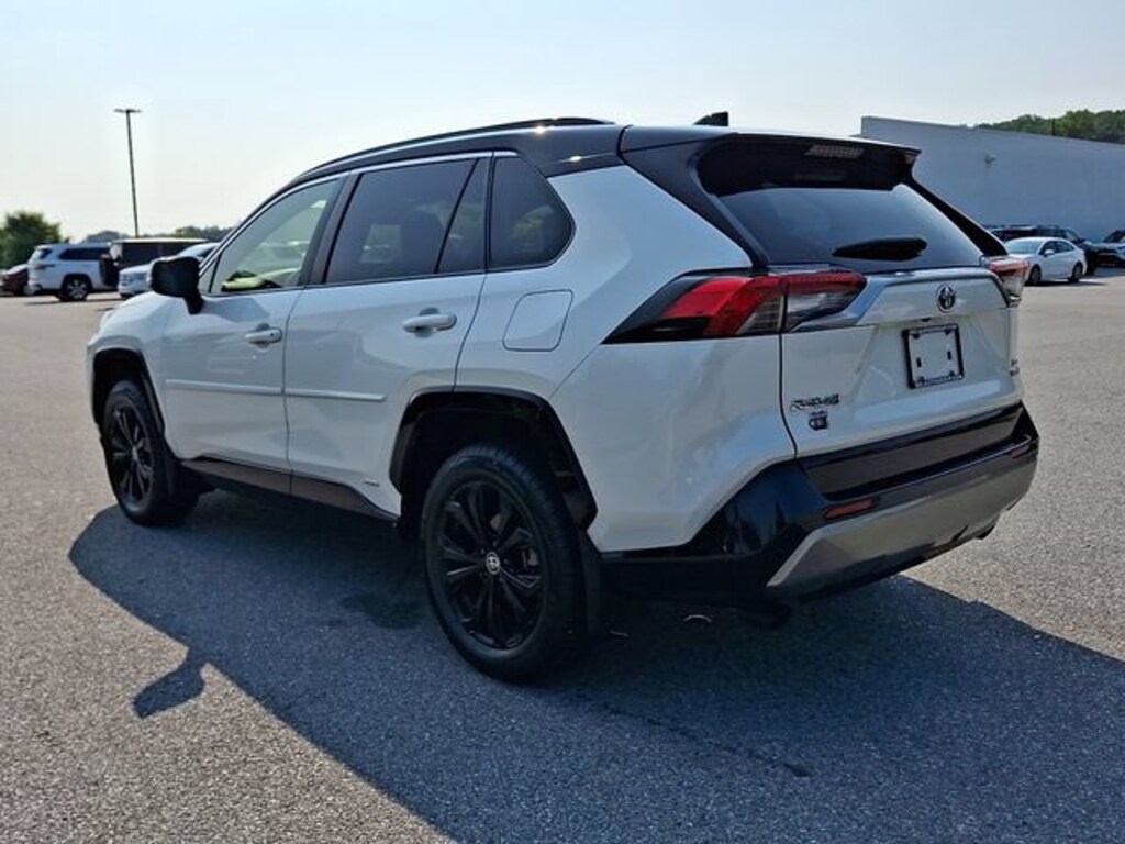 Certified 2022 Toyota RAV4 Hybrid XSE SUV
