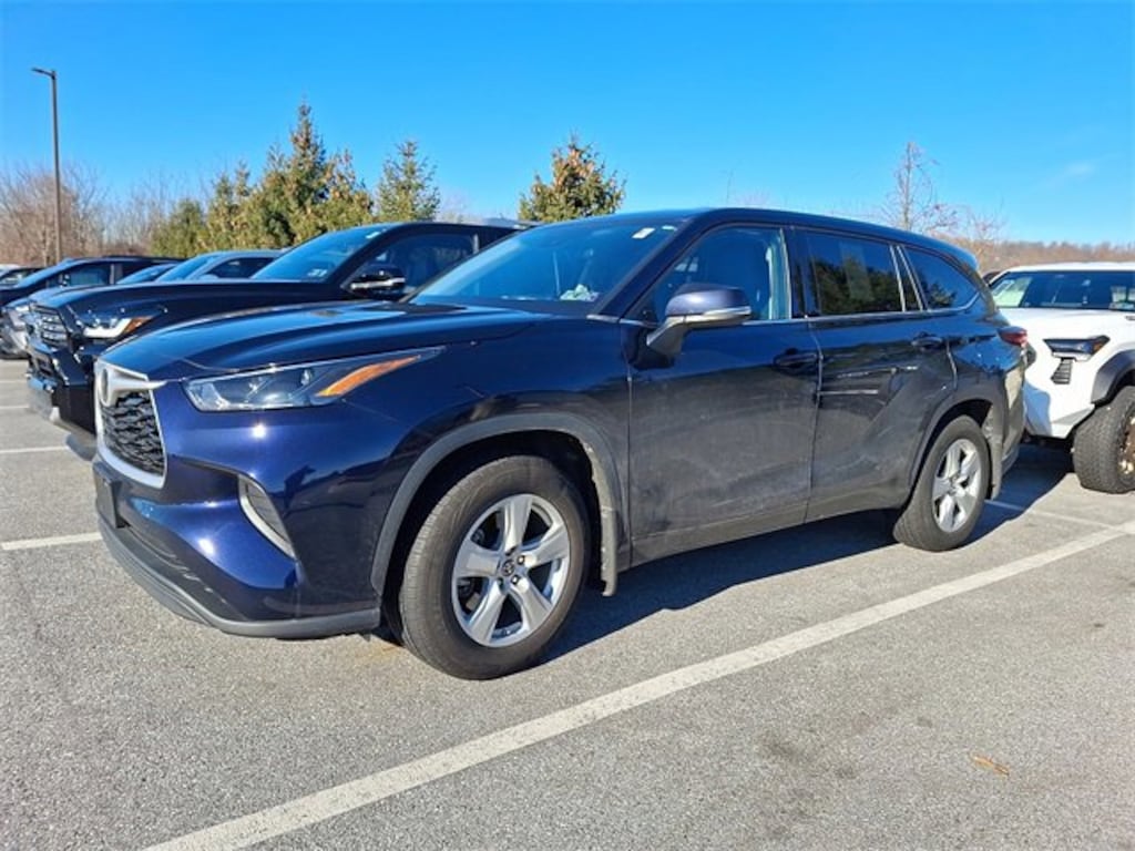 Certified 2022 Toyota Highlander L SUV