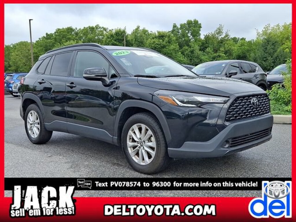 Used 2023 Toyota Corolla Cross LE SUV