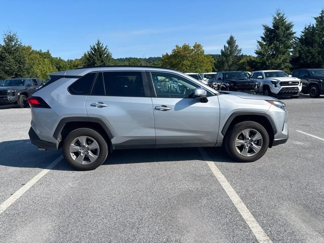 2025 Toyota RAV4 SUV 