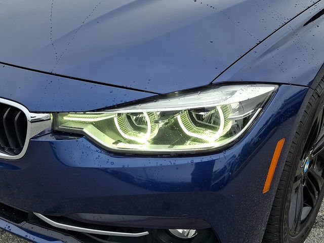 2018 BMW 3 Series 330i - Photo 8