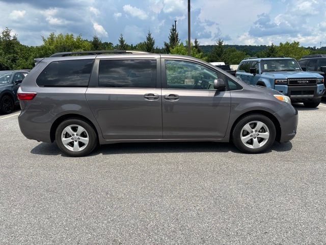 2015 Toyota Sienna Van 