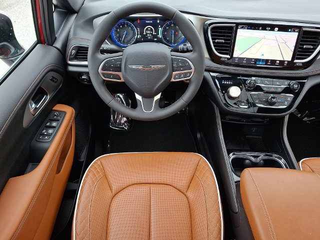 2026 Chrysler Pacifica Pinnacle - Photo 13