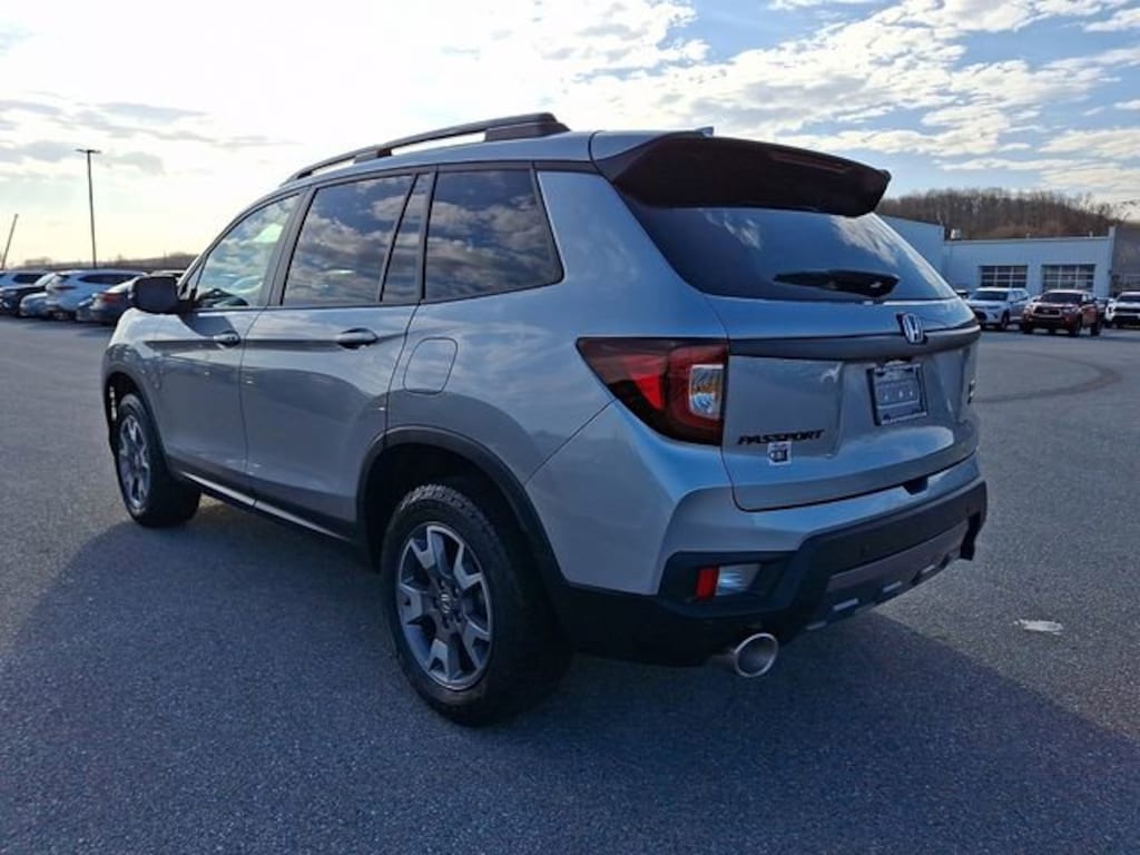 Used 2023 Honda Passport TrailSport SUV