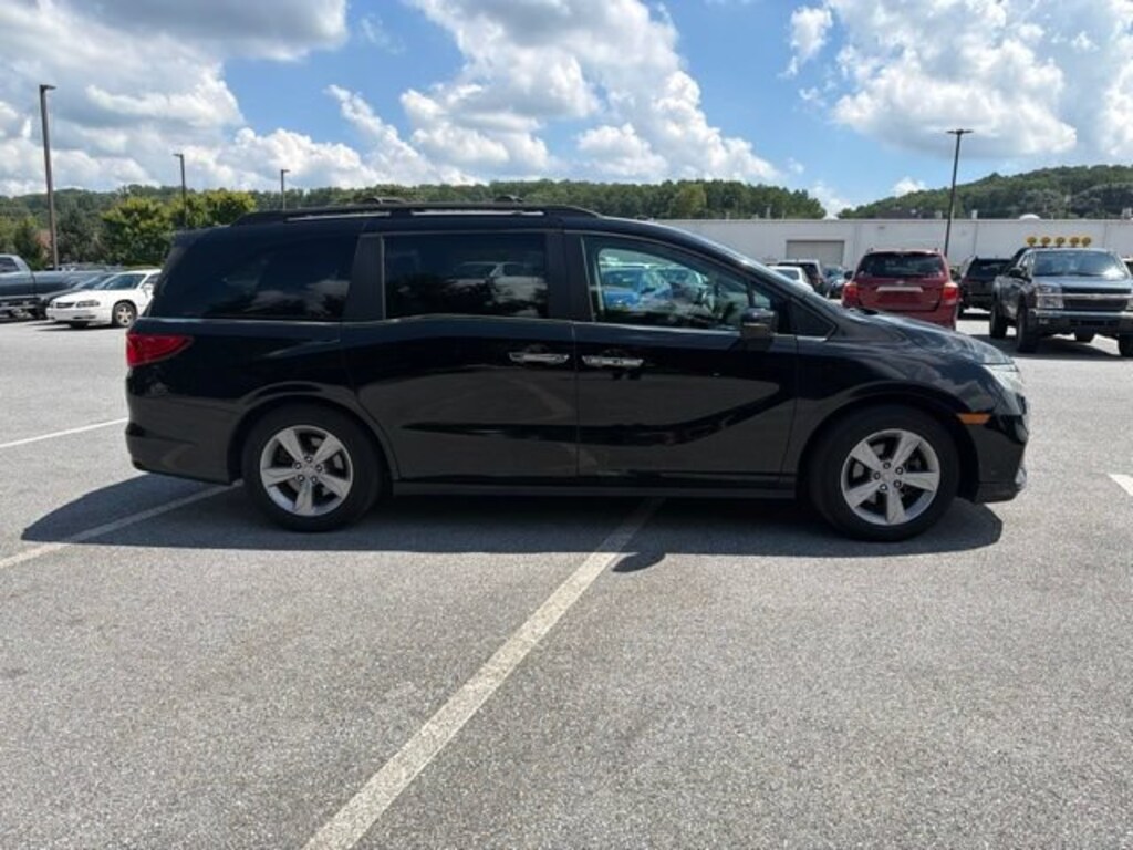 Used 2018 Honda Odyssey EX-L Van