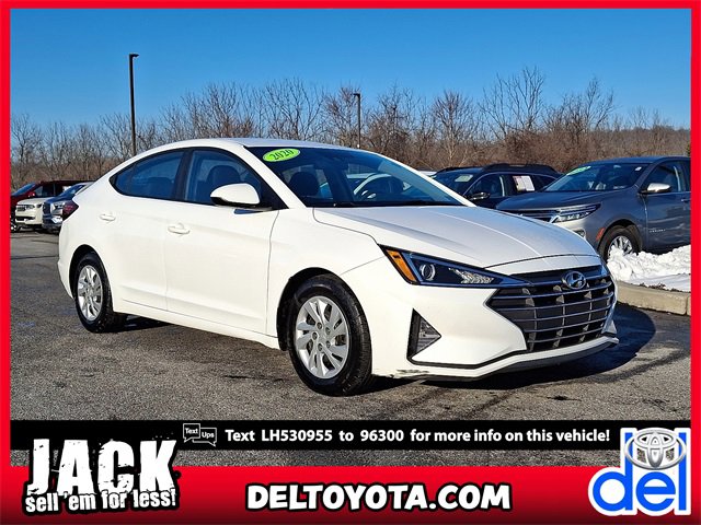 2020 Hyundai Elantra SE's photo