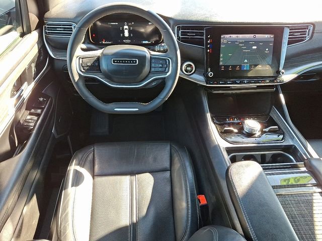 2022 Jeep Wagoneer Series III - Photo 12