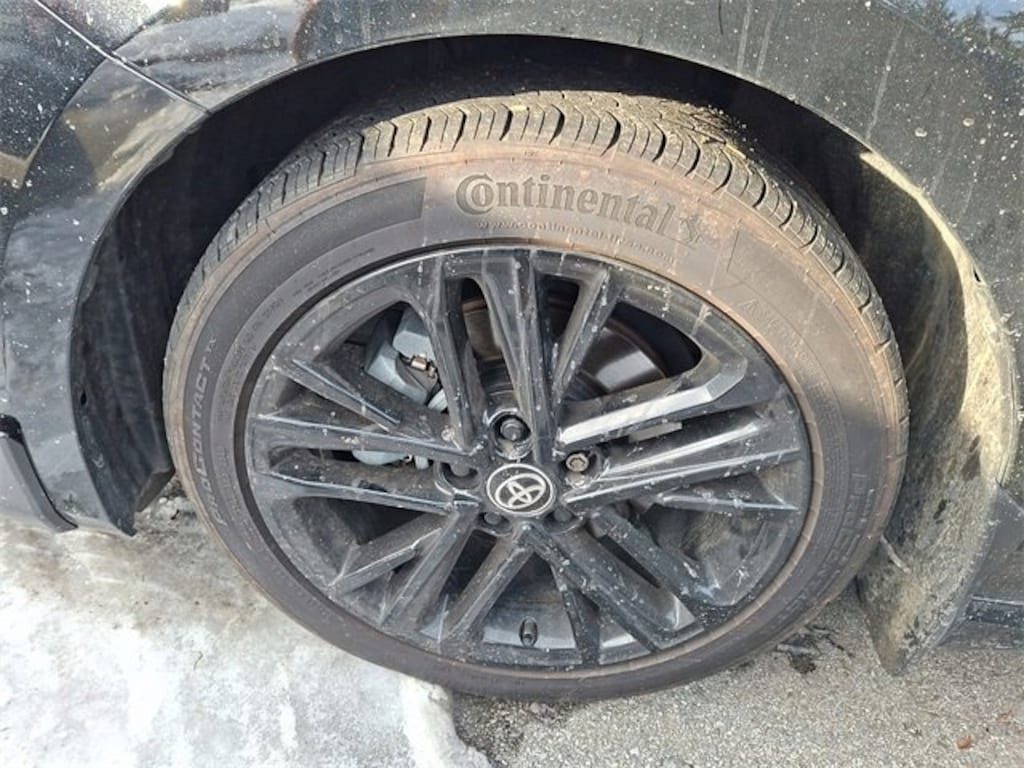 Certified 2025 Toyota Camry SE Sedan