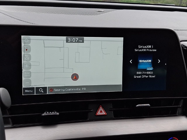 2025 Kia Sportage EX Hybrid - Photo 17