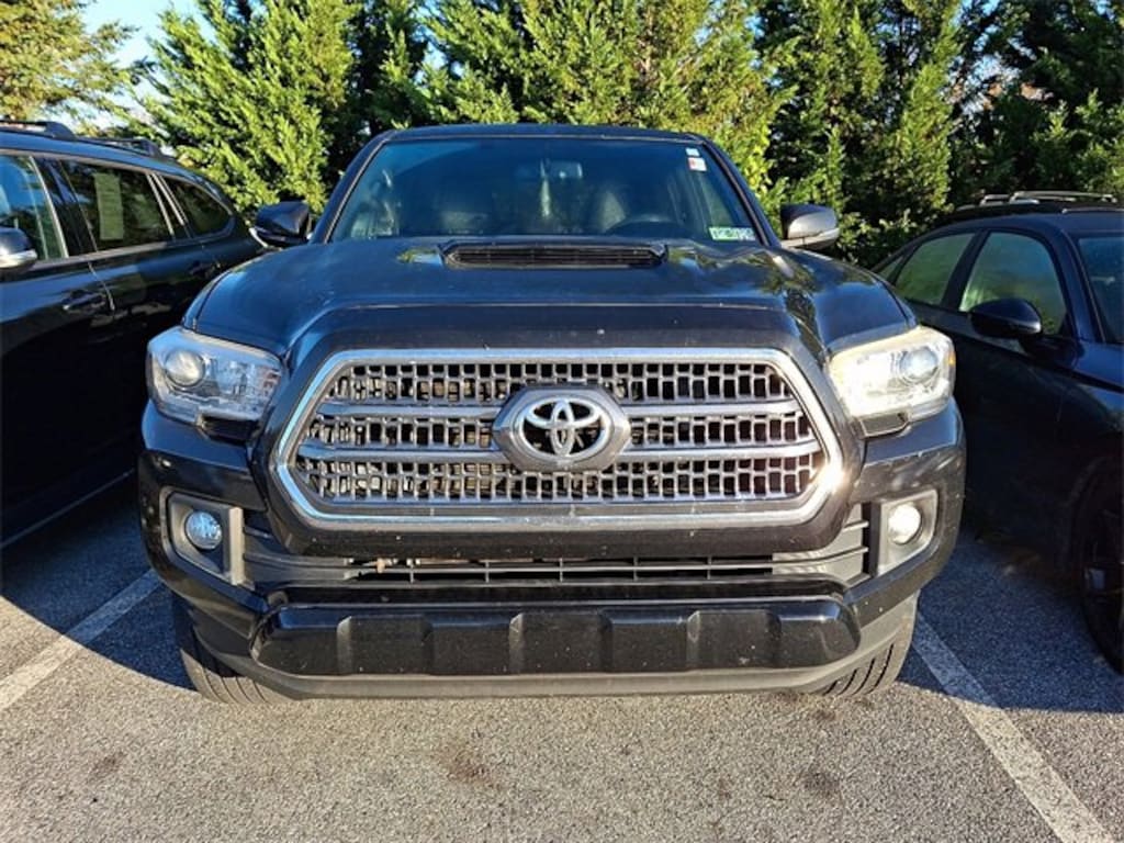 Used 2016 Toyota Tacoma TRD Sport Truck Double Cab