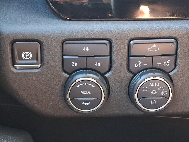 2025 Chevrolet Silverado 2500HD LT - Photo 26