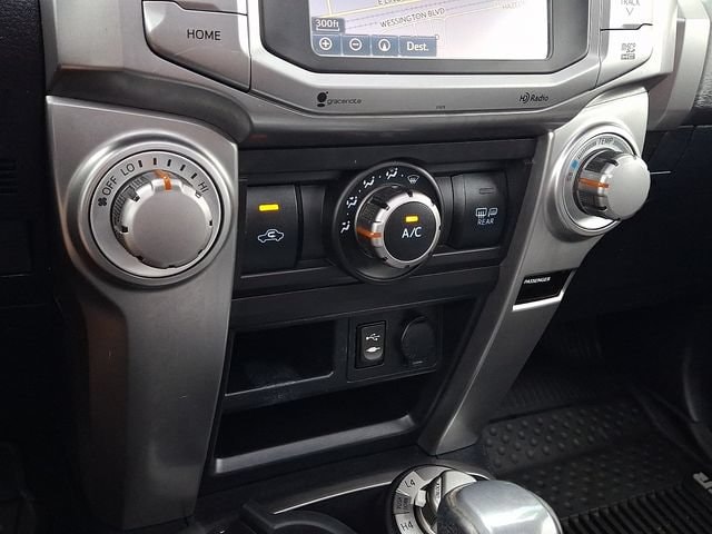 2014 Toyota 4Runner SR5 - Photo 15
