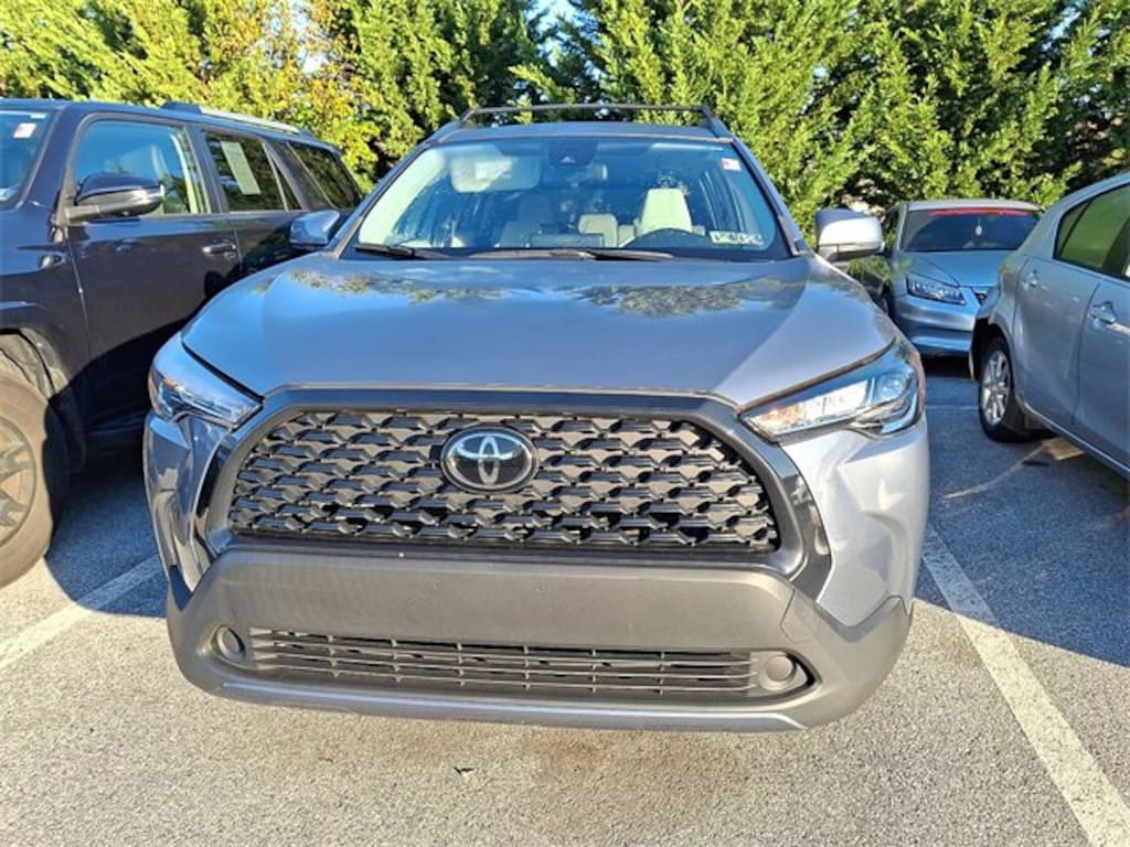 Used 2022 Toyota Corolla Cross LE SUV