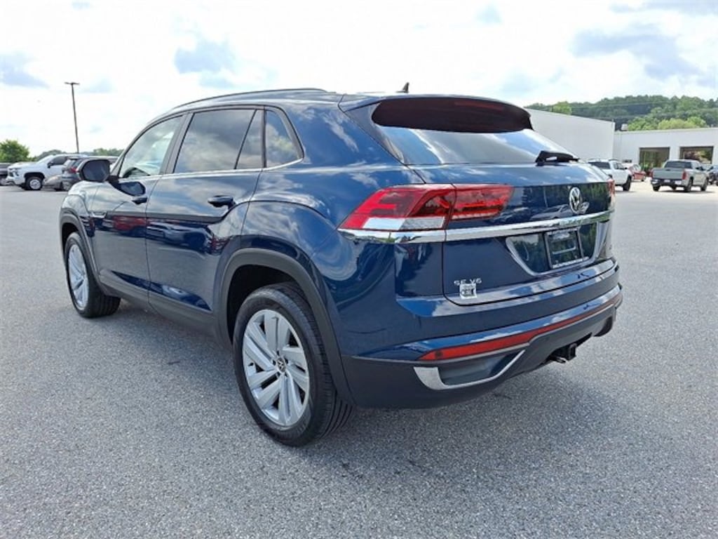 Used 2022 Volkswagen Atlas Cross Sport 3.6L V6 SE w/Technology SUV