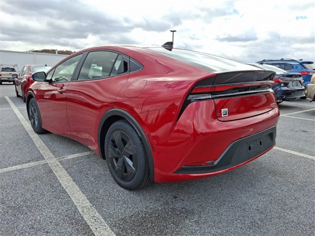 New 2026 Toyota Prius LE Hatchback