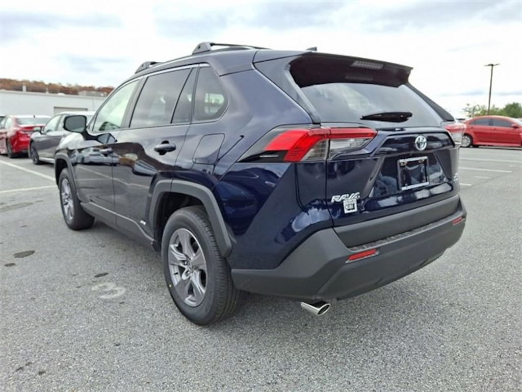 New 2025 Toyota RAV4 Hybrid XLE SUV
