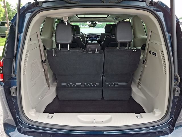 2022 Chrysler Pacifica Limited - Photo 30