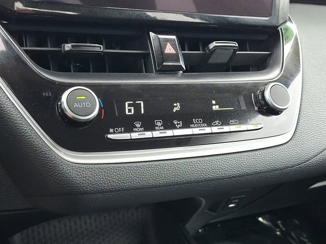 2024 Toyota Corolla LE - Photo 15