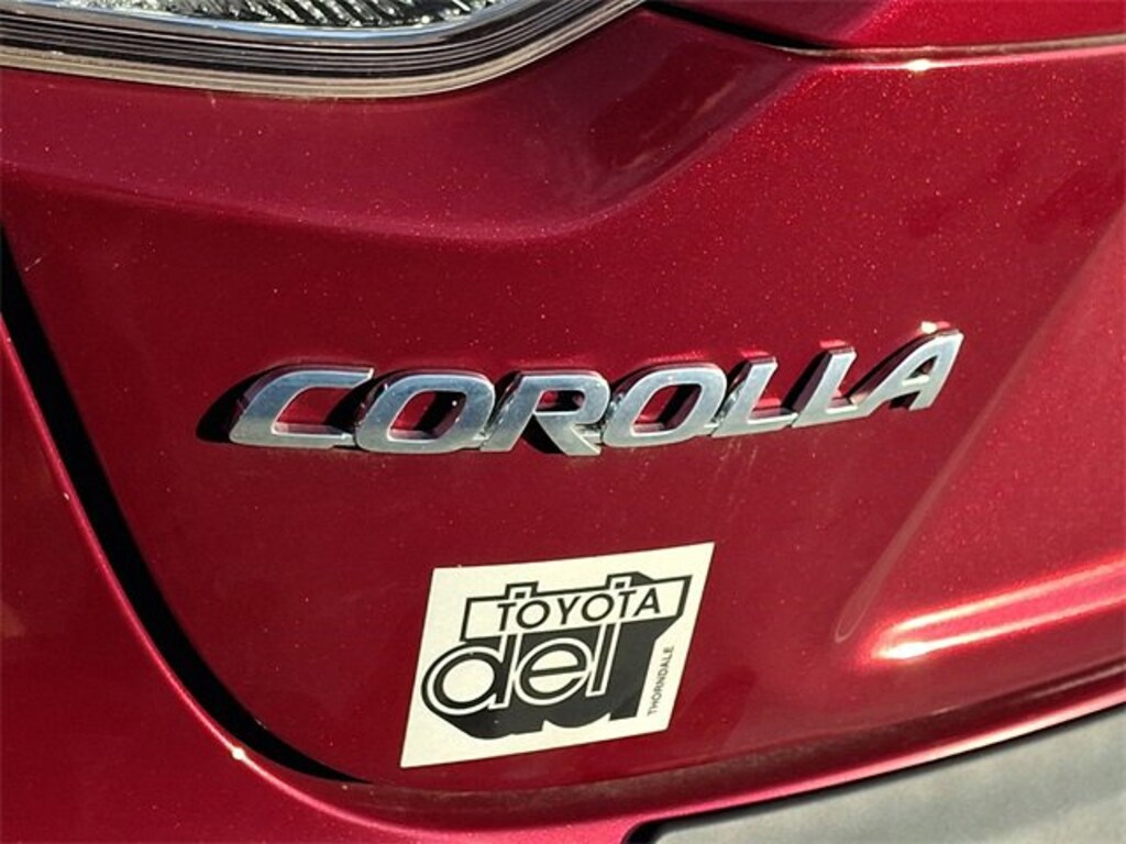 Used 2022 Toyota Corolla LE Sedan