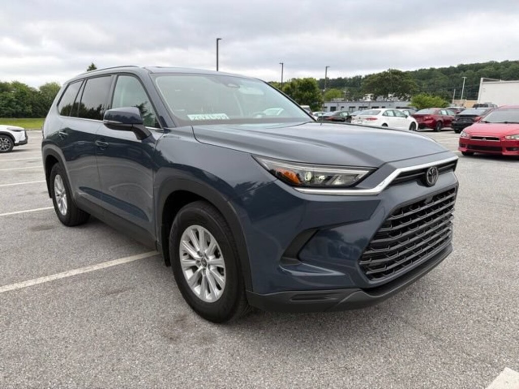 Used 2026 Toyota Grand Highlander Hybrid XLE SUV