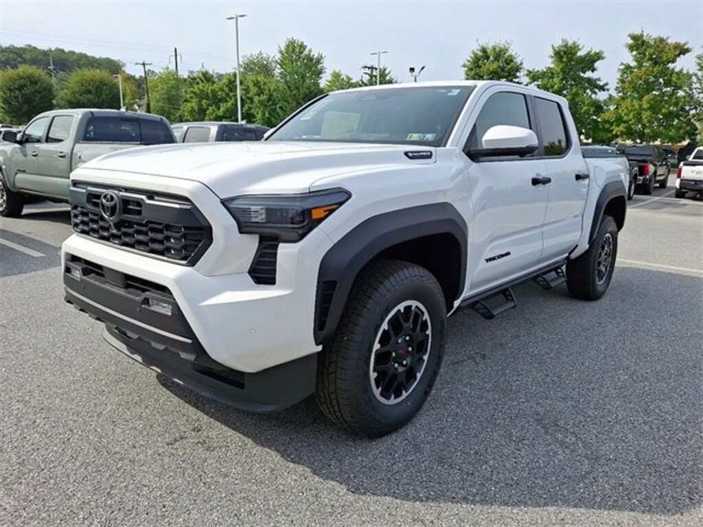 New 2025 Toyota Tacoma i-FORCE MAX TRD Off-Road i-FORCE MAX Truck Double Cab